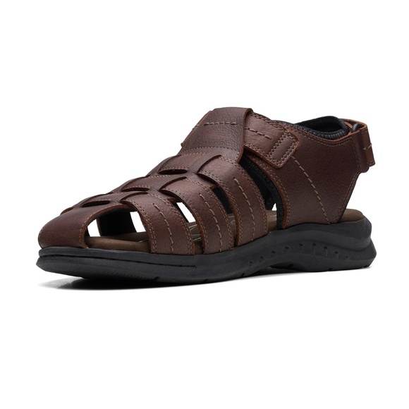 Clarks Mens Walkford Fisherman Sandal in Brown Tumbled Leather. 26171794 main image 4